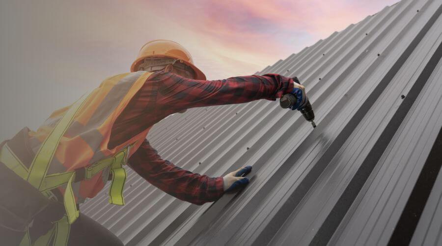 Professional gutter cleaning in Forgan, OK